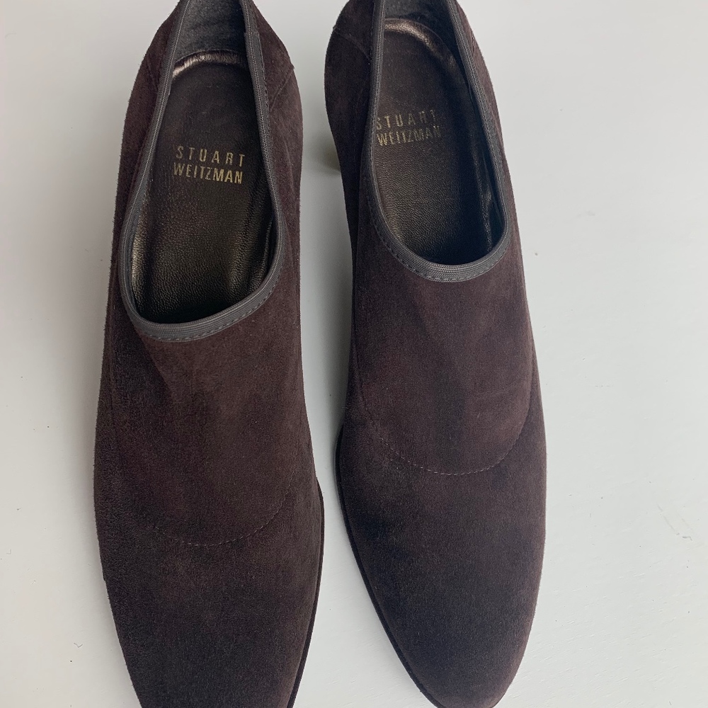 Stuart Weitzman brown suede shoe boots